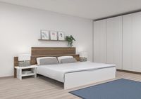 Doppelbett mit Nachttischen und Wandboard